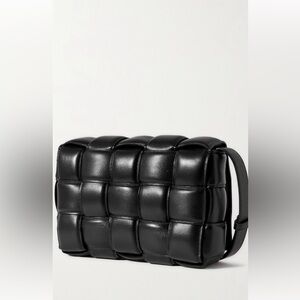 Bottega Veneta Cassette medium padded intrecciato leather shoulder bag